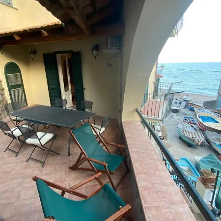 La Casa Al Mare *